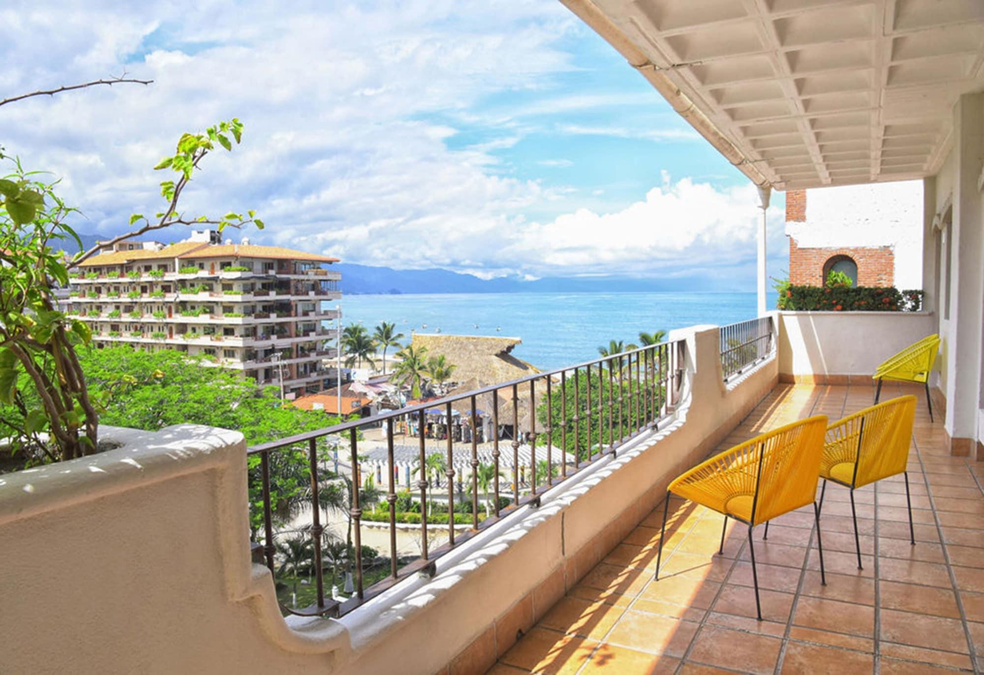 Hotel Eloisa Puerto Vallarta Exterior photo