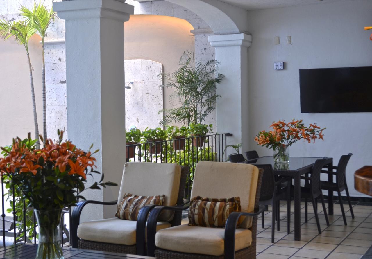 Hotel Eloisa Puerto Vallarta Exterior photo